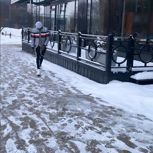 Meet your Posher, Fadil